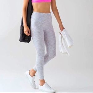 LULULEMON LEGGINGS 23”